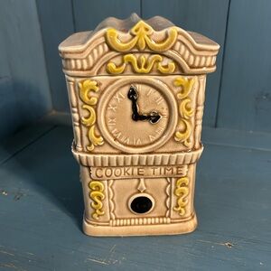 Vintage 1950’s Dabs Ceramic Cookie Time Ceramic Clock Jar - Yellow and Tan